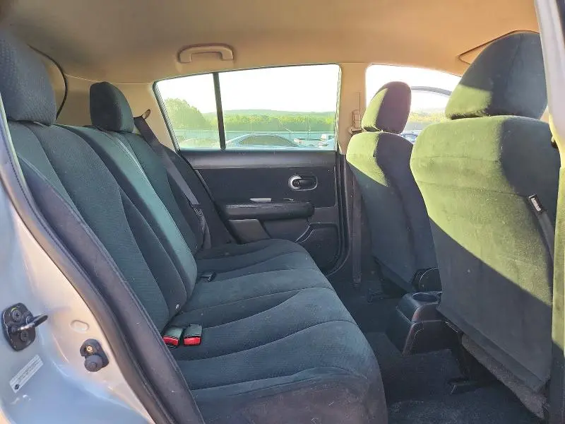 2012 NISSAN VERSA 1.8 S  