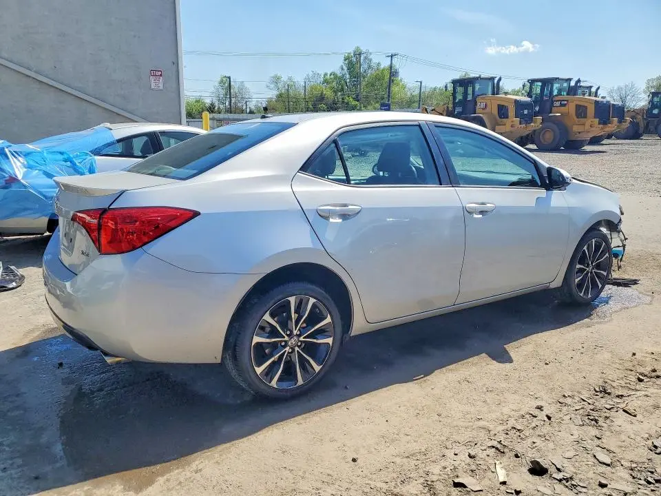 2019 TOYOTA COROLLA XSE  