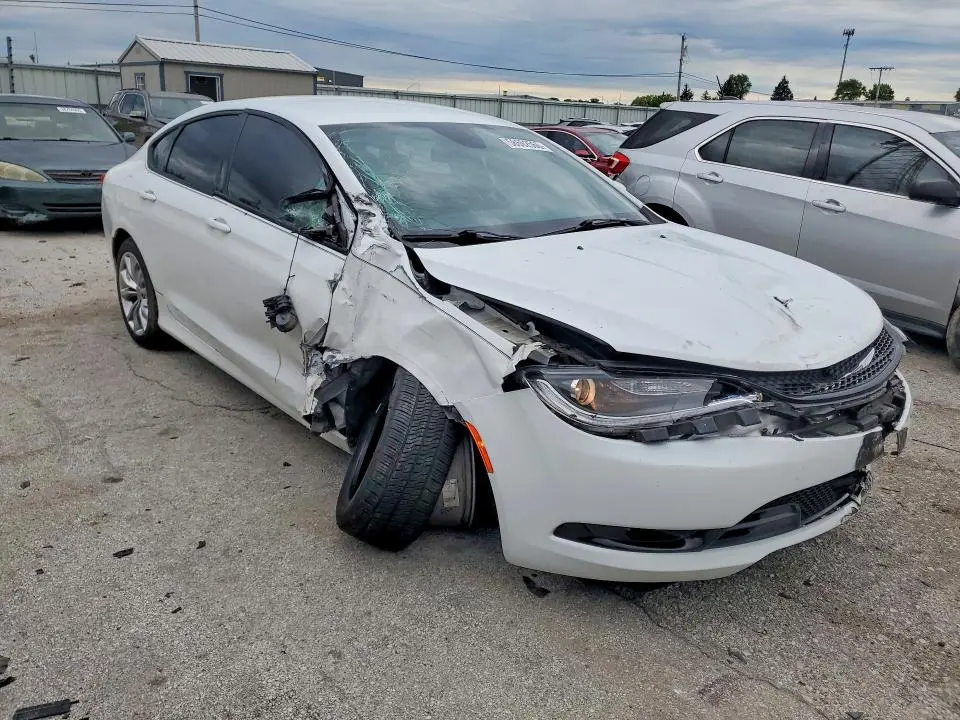 2015 CHRYSLER 200 S  
