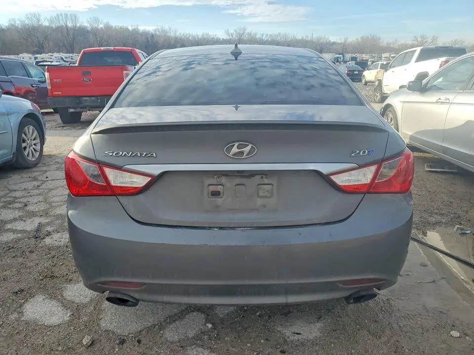 2013 HYUNDAI SONATA SE  