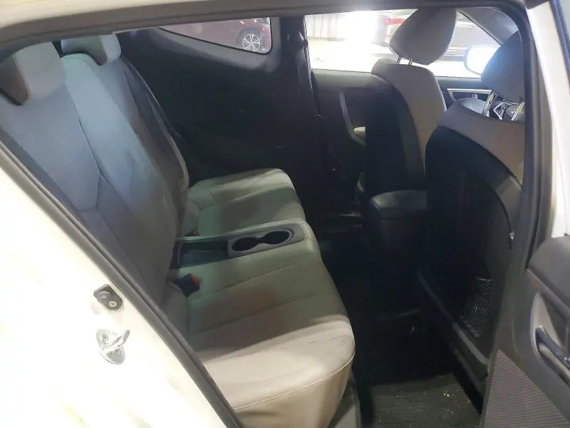 2012 HYUNDAI VELOSTER BASE  