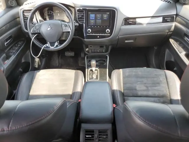 2020 MITSUBISHI OUTLANDER SE  