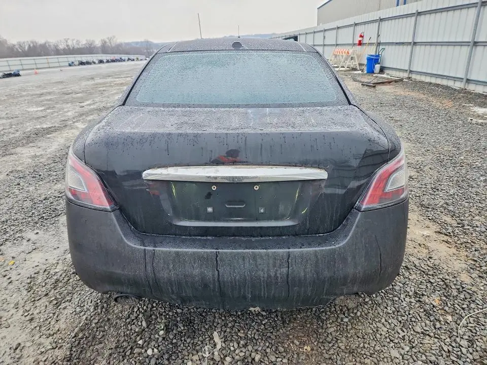 2014 NISSAN MAXIMA S  