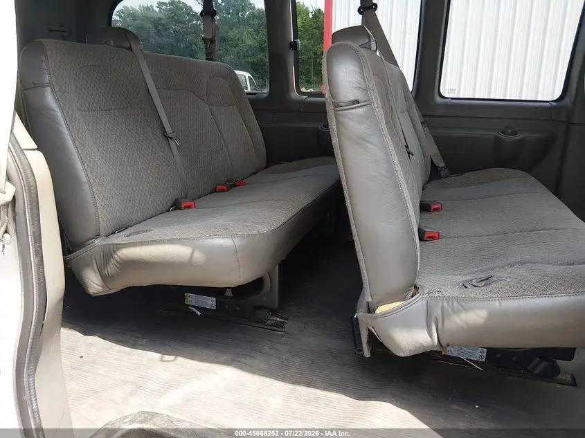 2018 CHEVROLET EXPRESS 2500 LS