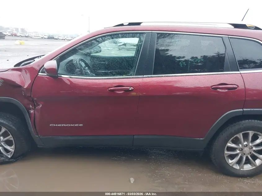 2019 JEEP CHEROKEE LATITUDE PLUS 4X4