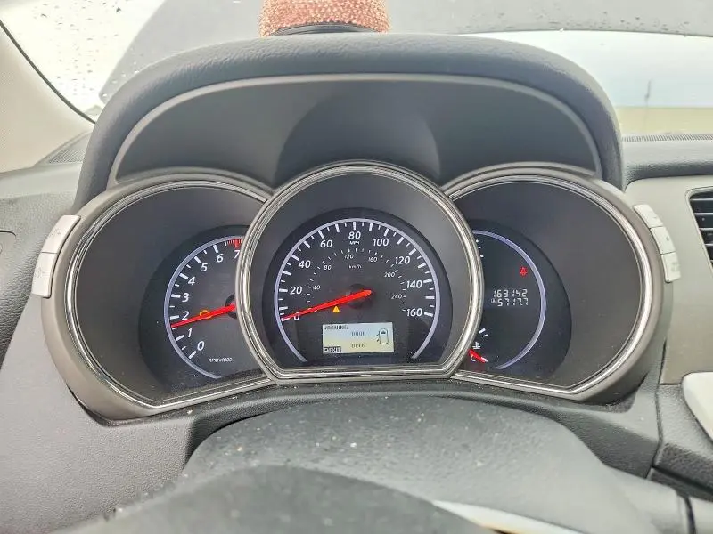 2012 NISSAN MURANO S  