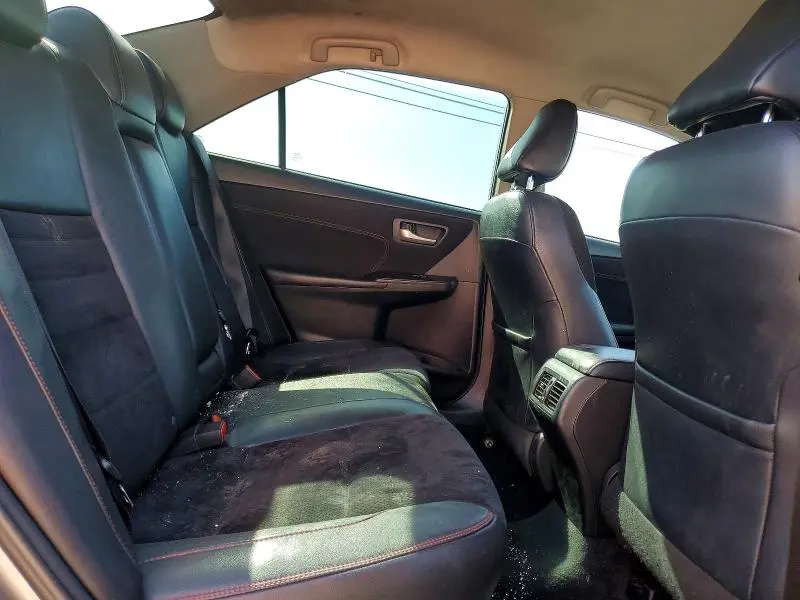 2015 TOYOTA CAMRY XSE  