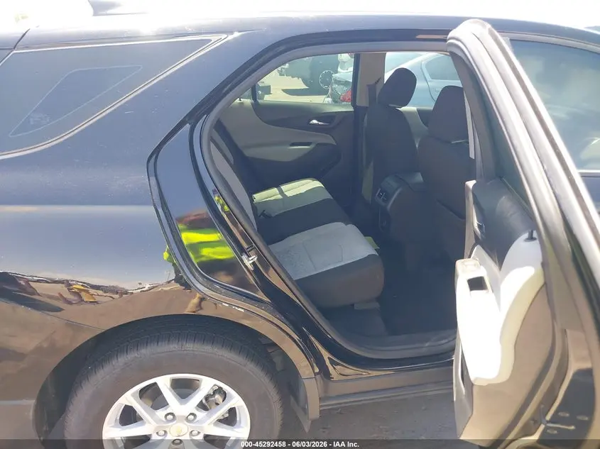 2023 CHEVROLET EQUINOX FWD LS