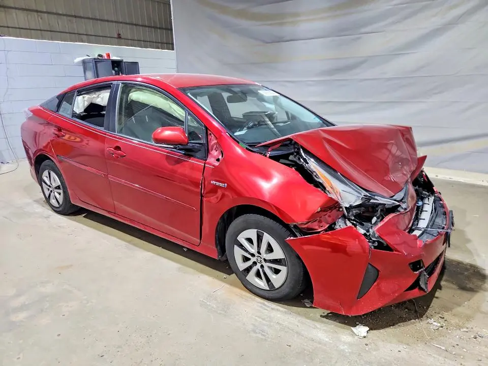 2016 TOYOTA PRIUS THREE  