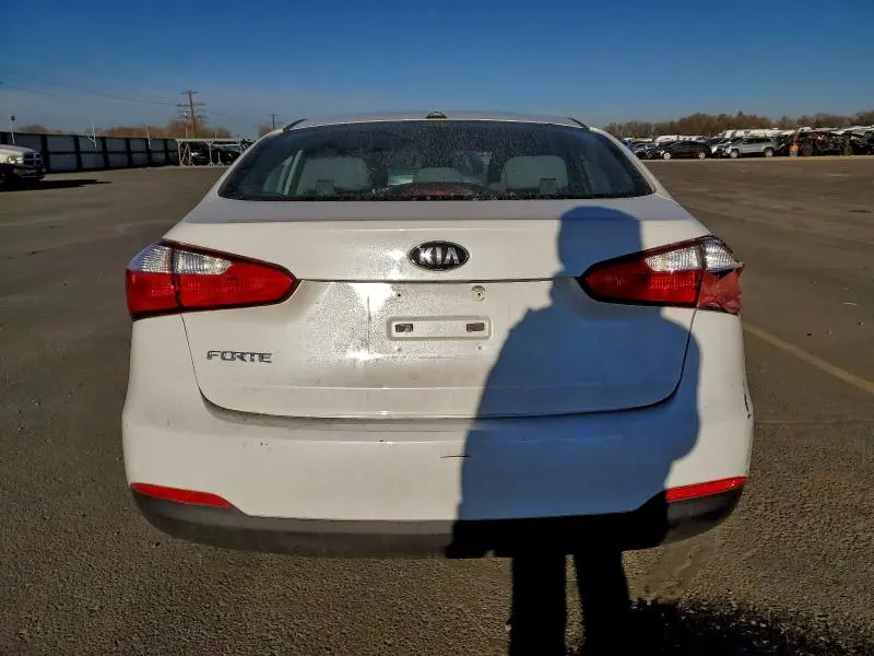 2015 KIA FORTE LX  