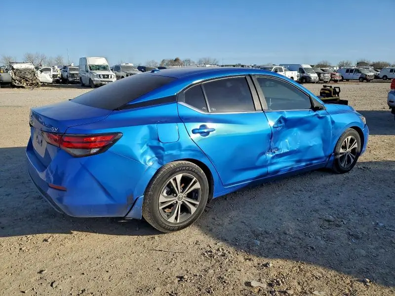 2022 NISSAN SENTRA SV  