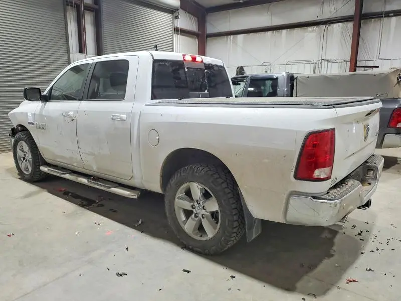 2018 RAM 1500 SLT  