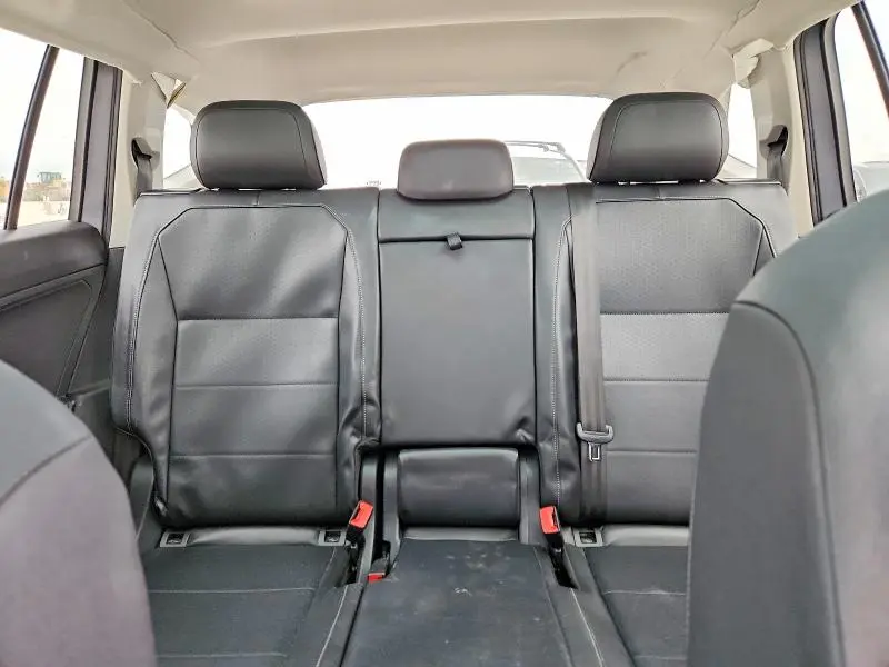 2020 VOLKSWAGEN TIGUAN SE  