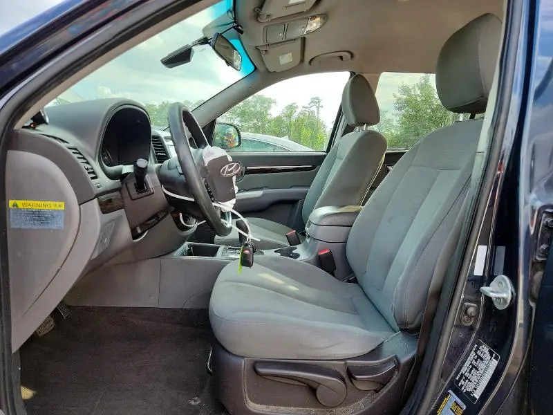 2012 HYUNDAI SANTA FE GLS  