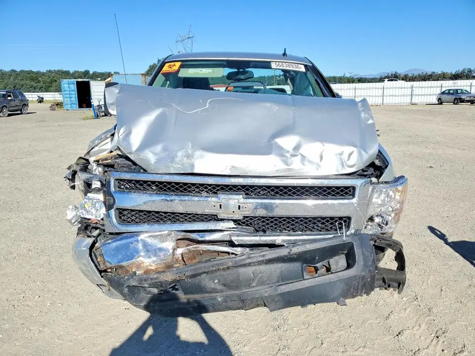 2011 CHEVROLET SILVERADO C1500 LT  