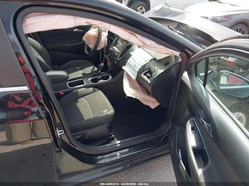 2017 CHEVROLET CRUZE LT AUTO