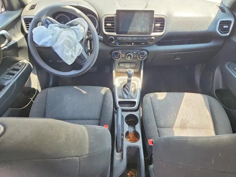 2022 HYUNDAI VENUE SE  
