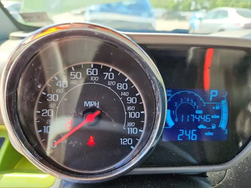 2013 CHEVROLET SPARK 1LT  