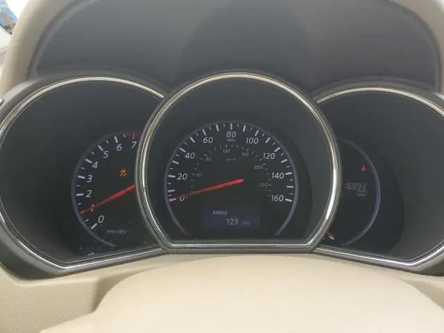 2012 NISSAN MURANO S  