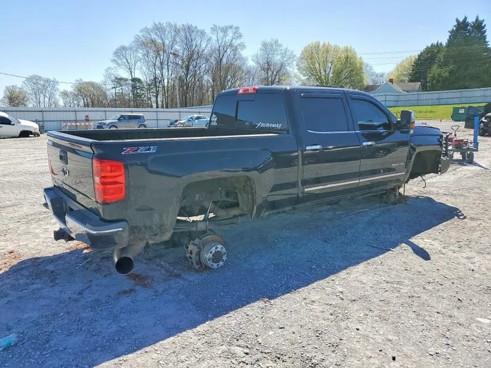 2015 CHEVROLET SILVERADO K2500 HEAVY DUTY LTZ  