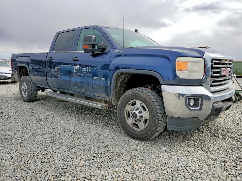 2015 GMC SIERRA K2500 SLE  