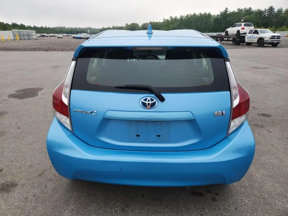 2015 TOYOTA PRIUS C TWO  