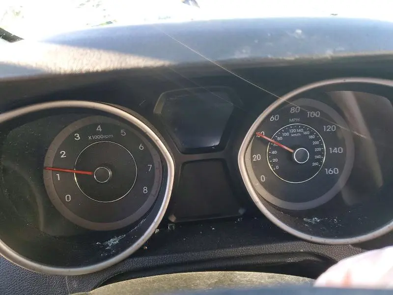 2012 HYUNDAI ELANTRA GLS  