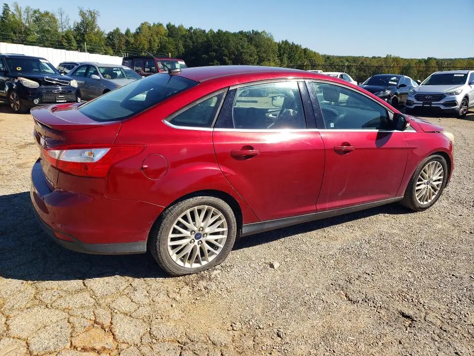 2014 FORD FOCUS TITANIUM  