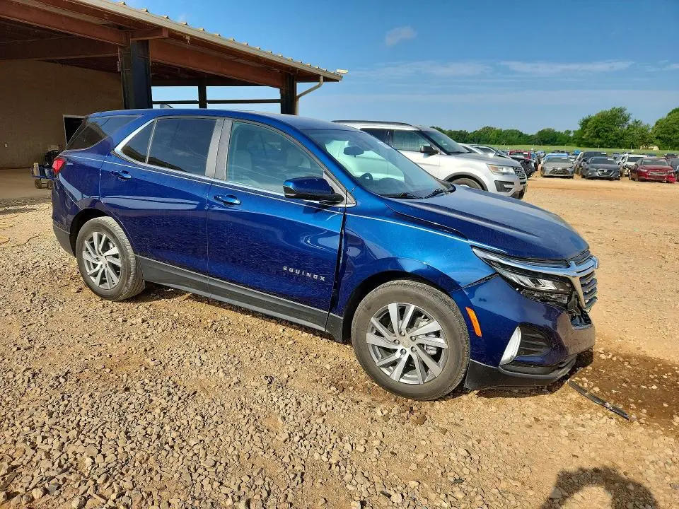 2022 CHEVROLET EQUINOX LT  