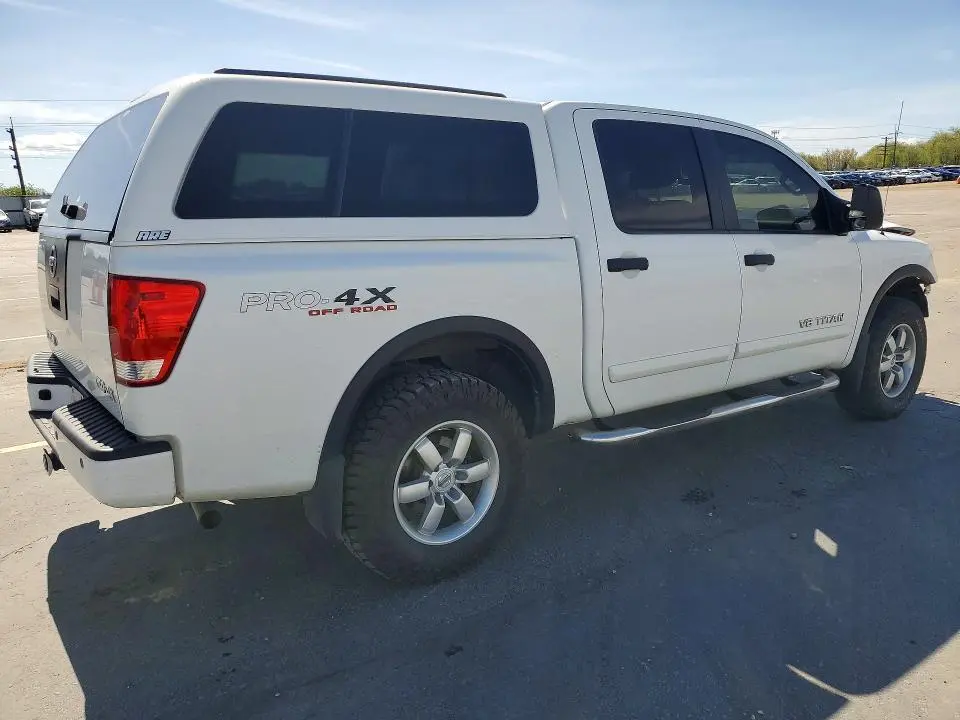 2012 NISSAN TITAN   