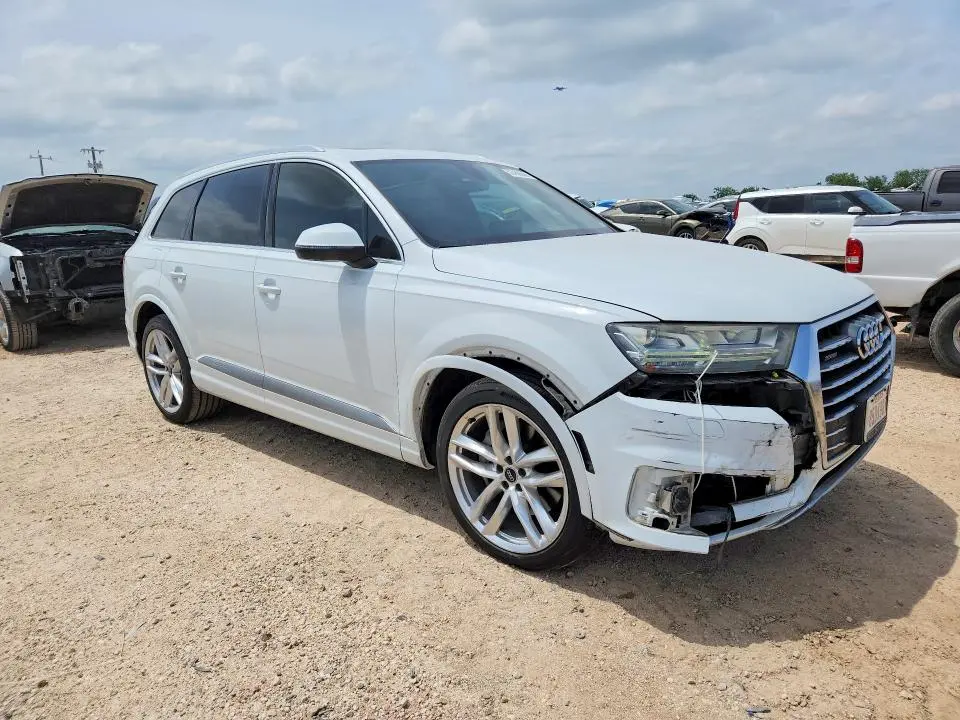 2017 AUDI Q7 PRESTIGE  