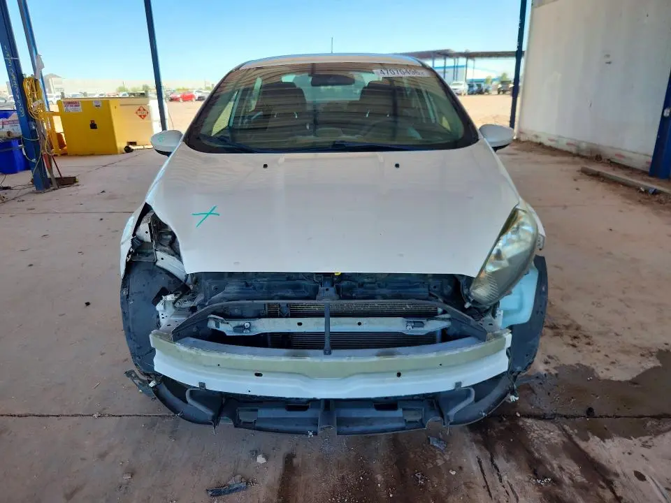 2018 FORD FIESTA SE  