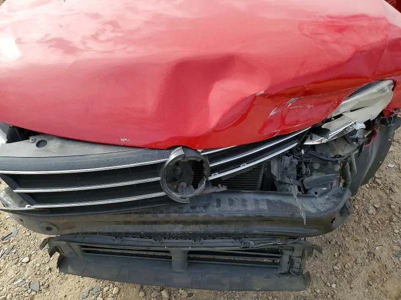 2015 VOLKSWAGEN JETTA SE  