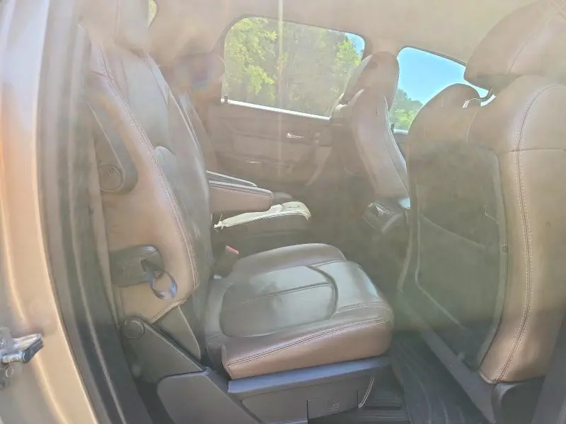 2015 GMC ACADIA SLT-1  