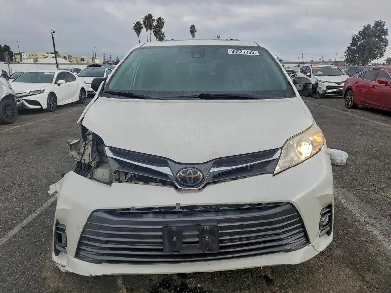 2019 TOYOTA SIENNA XLE 7-PASSENGER AUTO ACCESS SEAT  