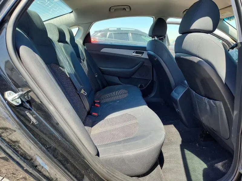 2019 HYUNDAI SONATA SE  