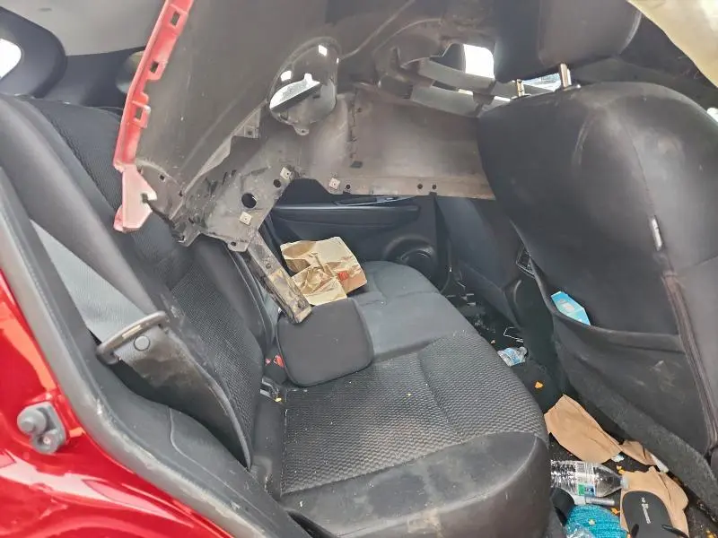 2019 NISSAN ROGUE SPORT S  