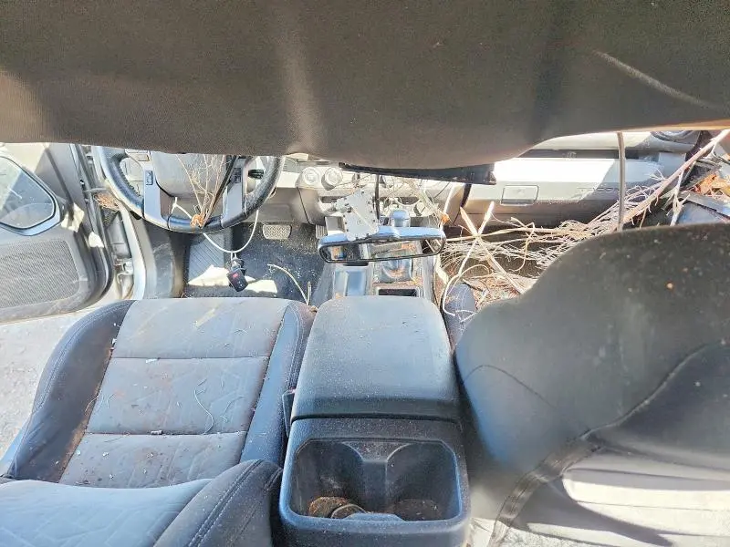 2022 TOYOTA TACOMA SR V6  