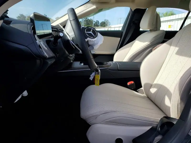 2025 MERCEDES-BENZ E 350  