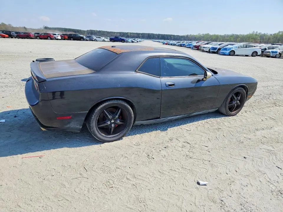 2010 DODGE CHALLENGER SRT-8  