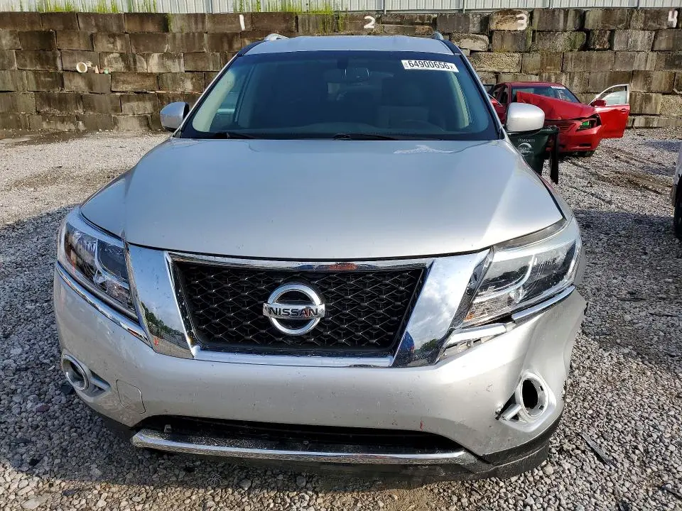 2016 NISSAN PATHFINDER SV  