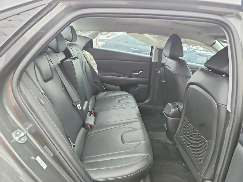 2024 HYUNDAI ELANTRA LIMITED  