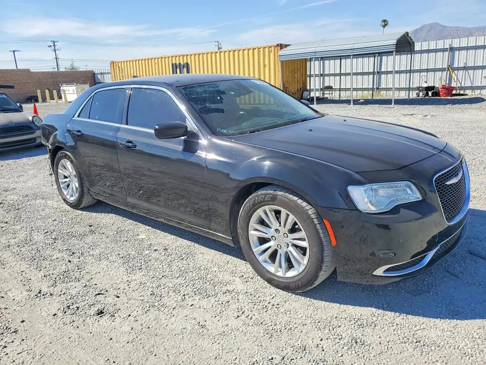 2016 CHRYSLER 300 LIMITED  