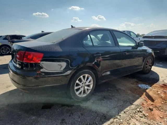 2011 VOLKSWAGEN JETTA SE  