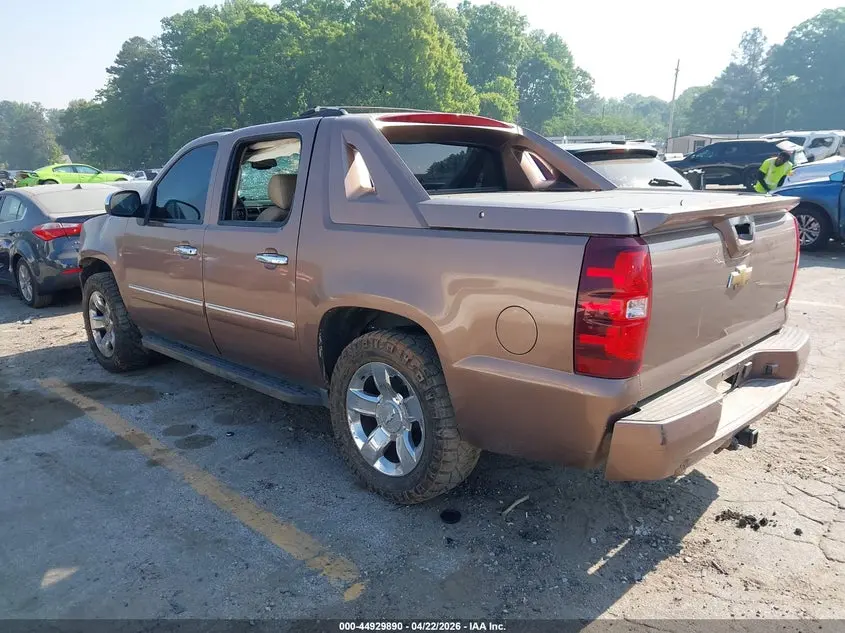 2011 CHEVROLET AVALANCHE 1500 LTZ