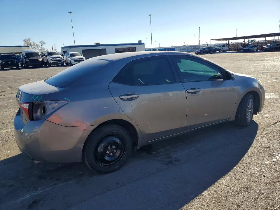2015 TOYOTA COROLLA LE PLUS  