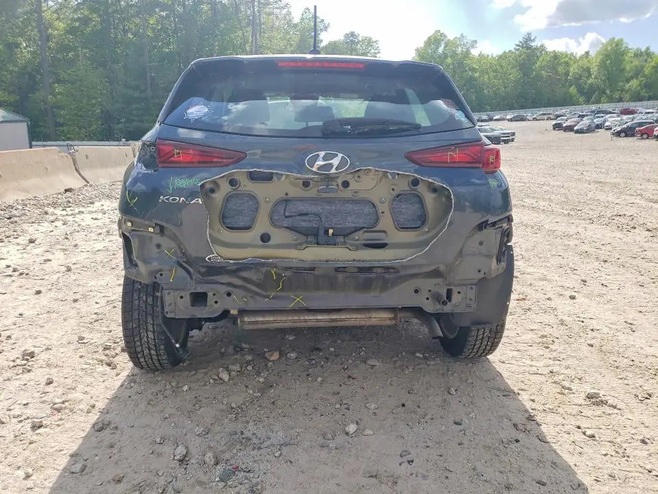 2020 HYUNDAI KONA SE  