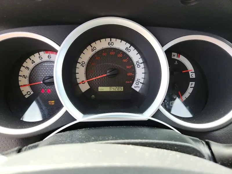 2015 TOYOTA TACOMA BASE  