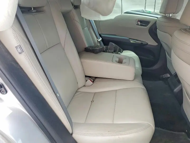 2013 TOYOTA AVALON XLE  