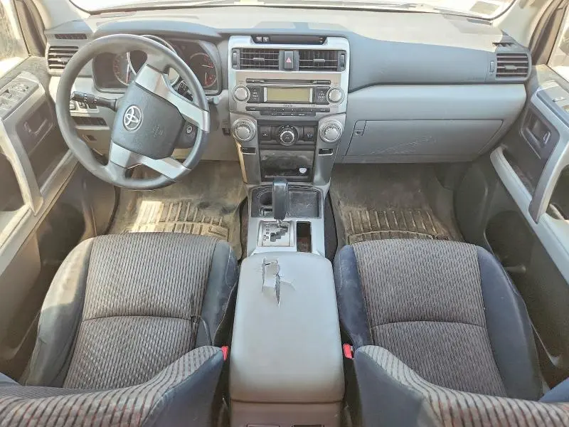 2010 TOYOTA 4RUNNER SR5  